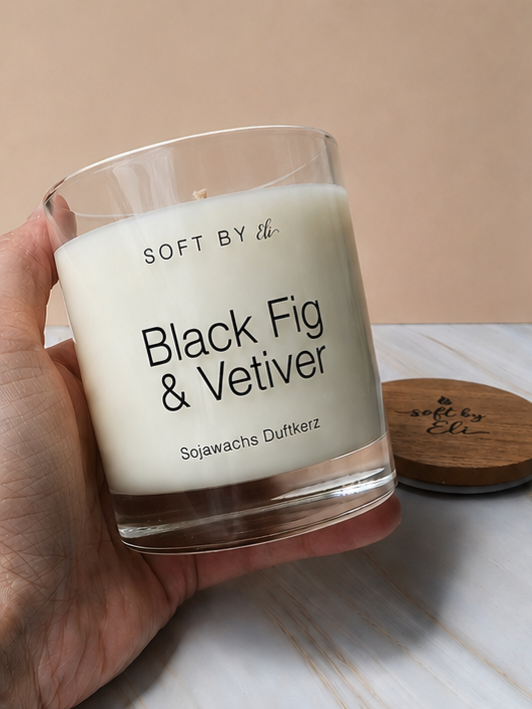 Schwarze Feige & Vetiver – Sojakerze mit Holzdeckel 220g